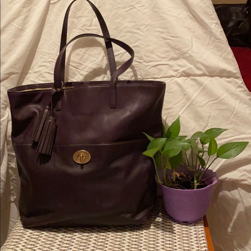 Coach Tote